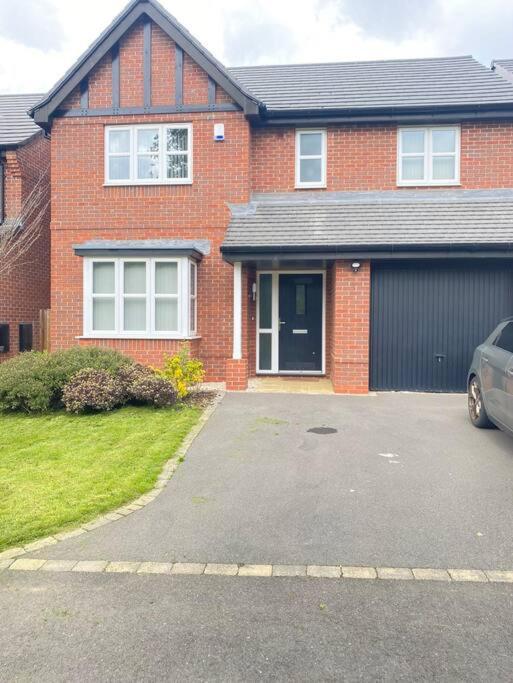4-Room Detached Furnished Home With Parking Leicester Extérieur photo